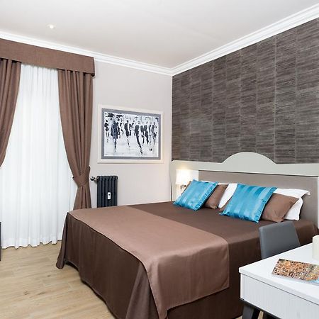 Vico Rooms And Terrace Róma Szoba fotó